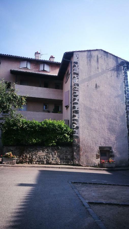 Studio Avec Balcon Au Pied Du Rocher D'Aiguilhe Lägenhet Le Puy-en-Velay Exteriör bild